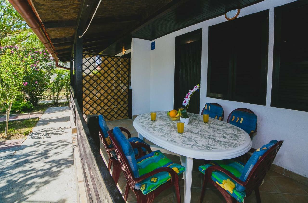 Serenity By The Sea #2 - Private Terrace Vrsi Bagian luar foto